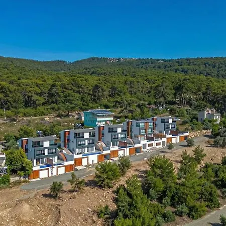 Mavi Yelken Ugurlu Yasam Villalari- Villa-2 Villa *